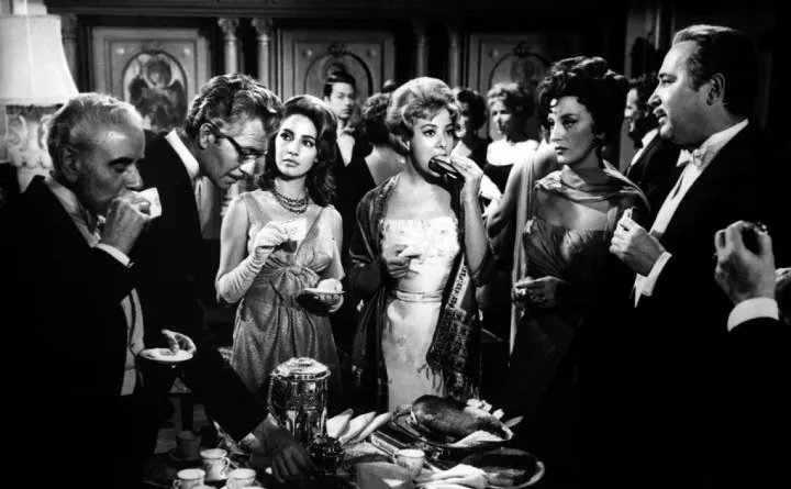 فرشتهٔ نابودگر (The Exterminating Angel) ـ لوئیس بونوئل، ۱۹۶۲